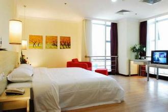 �齫������ҩˮ��Ƶ���������ƼҾ��ڹ���չ�� �����ĸ�ʱ��Ʒ(ͼ)...